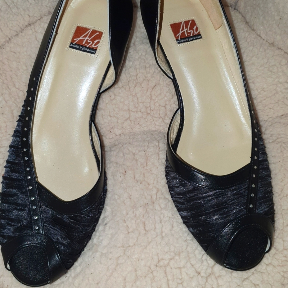 ASO Black Kitten Heels